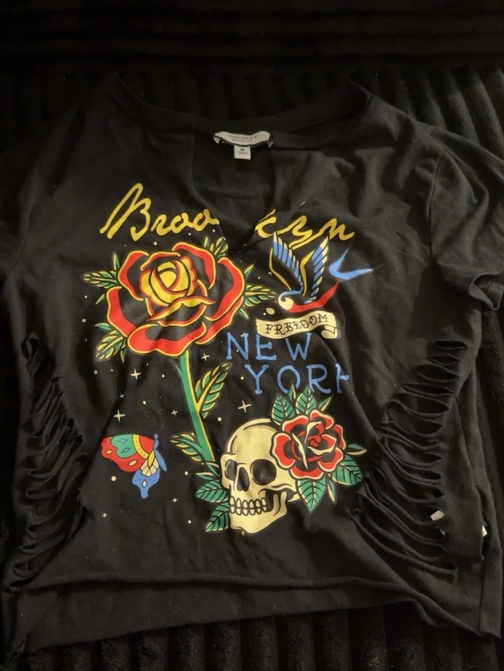 Discreet Black Women's Tee with Colorful Rose, Skull & Bird Graphic